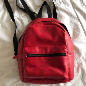 Mini red backpack - Kendall & Kylie
